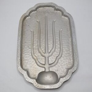 Wagner Ware Sizzling Steak Platter Unisex OS Silver Good Hammered Aluminum 3342